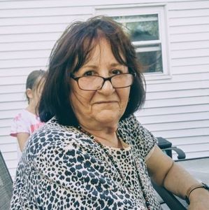 Meet your Posher, Joann